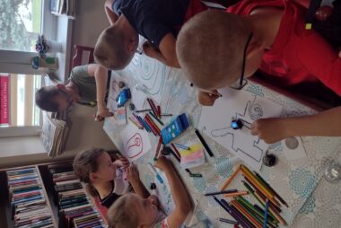 Zdjęcie z galerii Wakacje w bibliotece