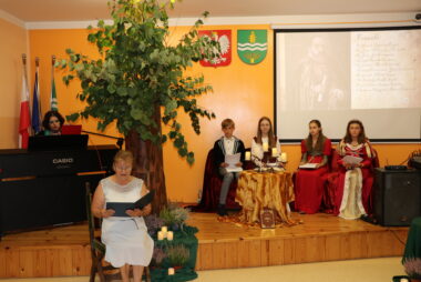 Zdjęcie z galerii Narodowe Czytanie Poezji Jana Kochanowskiego