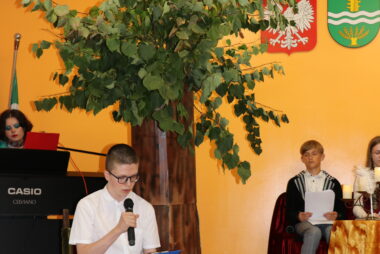 Zdjęcie z galerii Narodowe Czytanie Poezji Jana Kochanowskiego