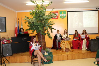 Zdjęcie z galerii Narodowe Czytanie Poezji Jana Kochanowskiego