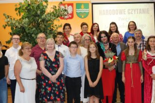 Zdjęcie do wpisu „Fraszki, pieśni, treny” zabrzmiały w Gręboszowie – Narodowe Czytanie w Gminnym Centrum Kultury